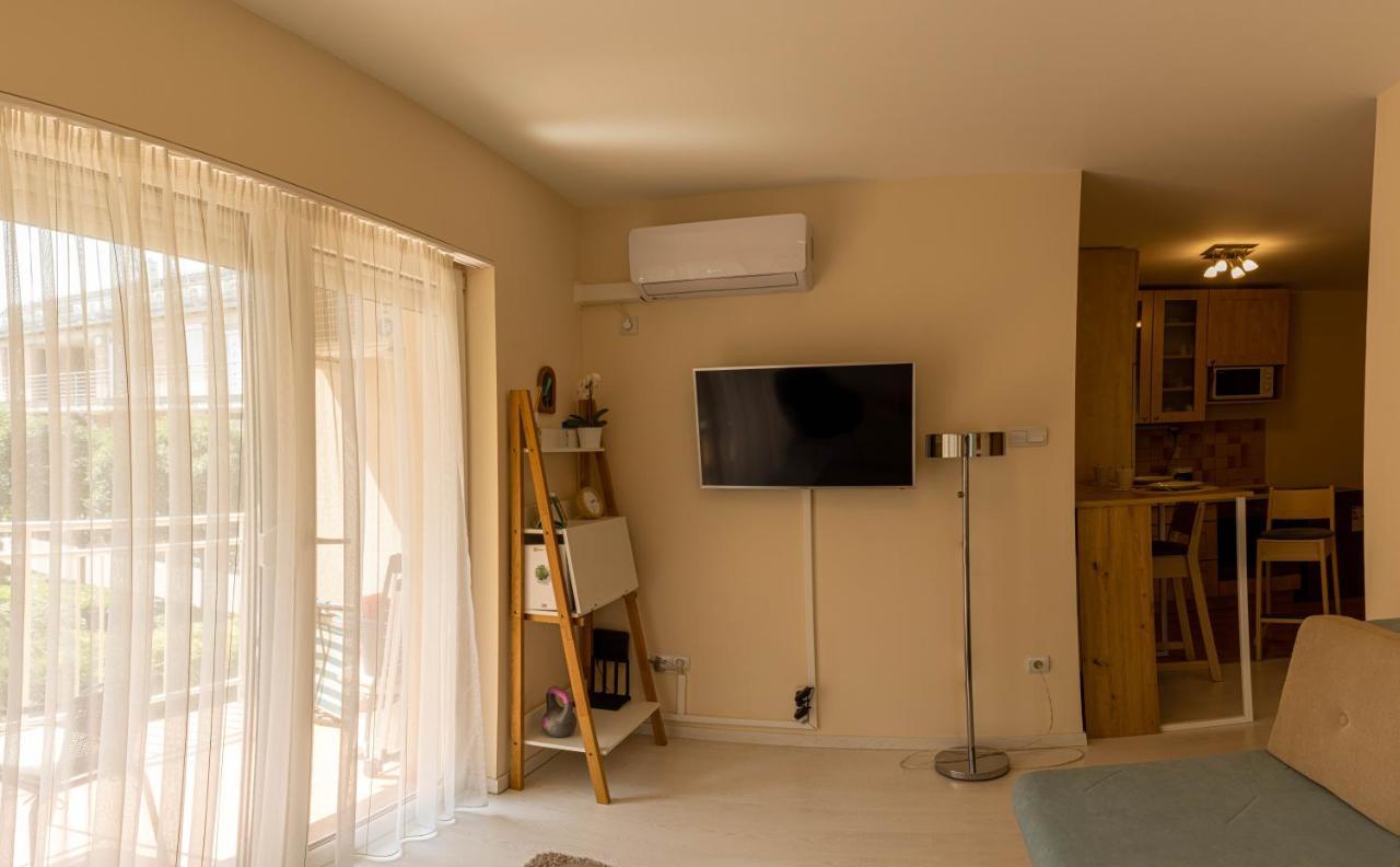 Aranypart Apartman Apartment Siofok Exterior photo