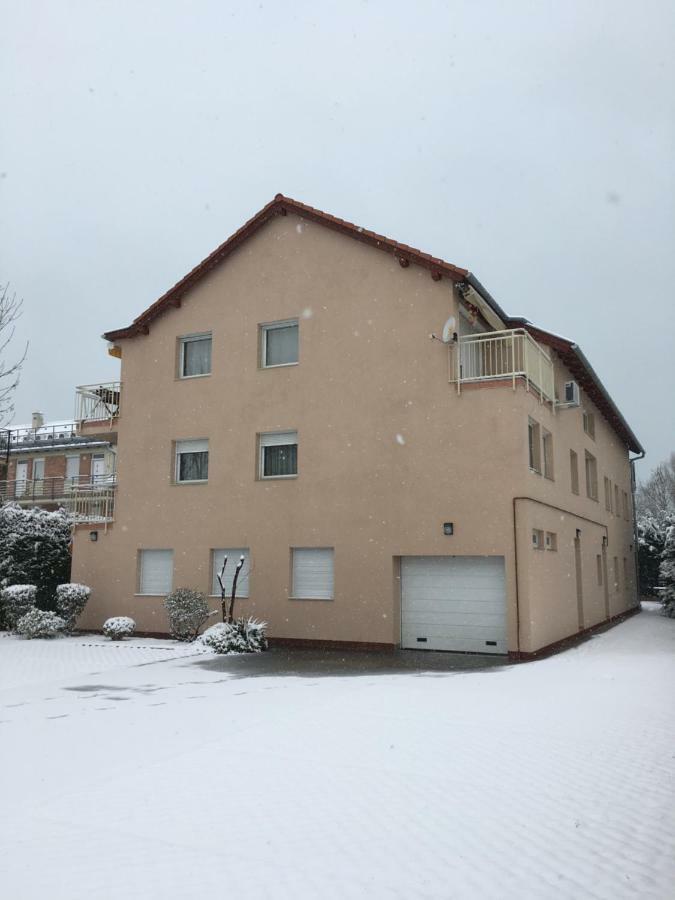 Aranypart Apartman Apartment Siofok Exterior photo